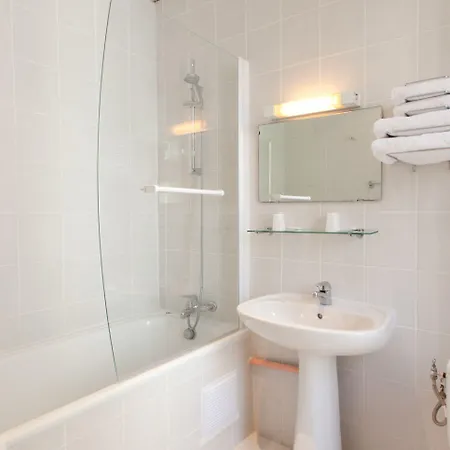 Amaryllis Hotel Niza