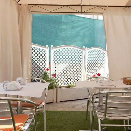 Hotel Amaryllis Niza